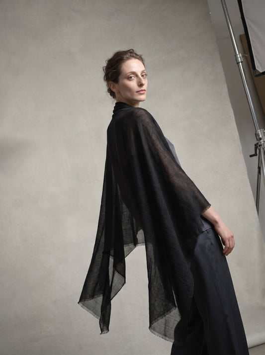 Shawl Namuu Black